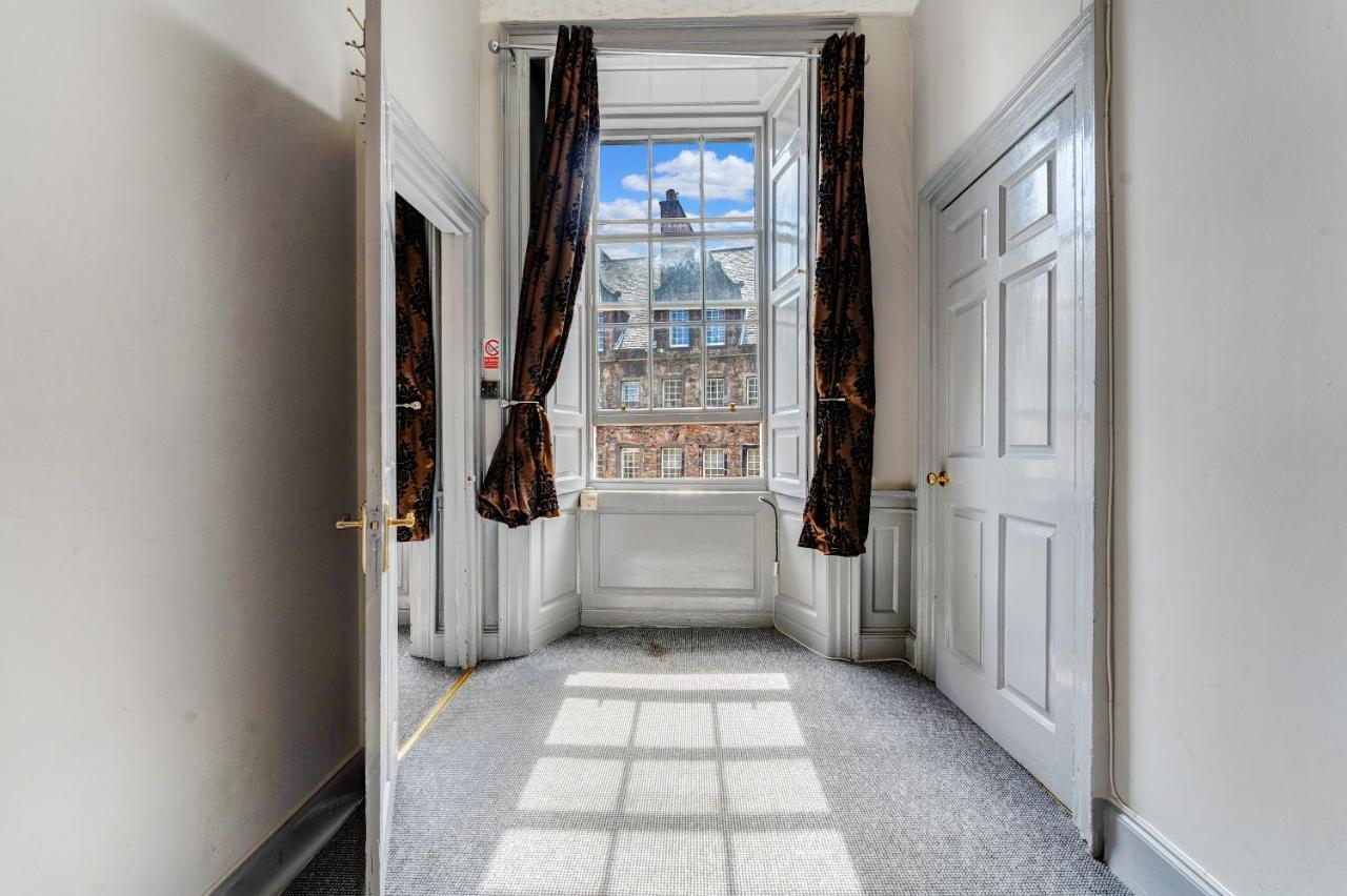 Unique 2 Bedroom Castle Suite Apartment - Near Edinburgh Castle & Royal Mile Exterior foto