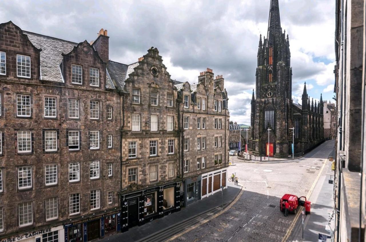 Unique 2 Bedroom Castle Suite Apartment - Near Edinburgh Castle & Royal Mile Exterior foto