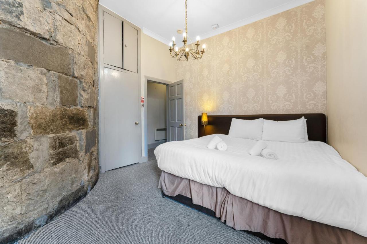 Unique 2 Bedroom Castle Suite Apartment - Near Edinburgh Castle & Royal Mile Exterior foto