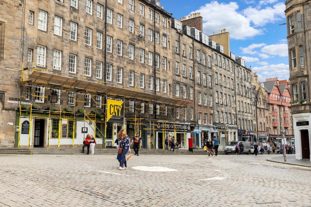 Unique 2 Bedroom Castle Suite Apartment - Near Edinburgh Castle & Royal Mile Exterior foto