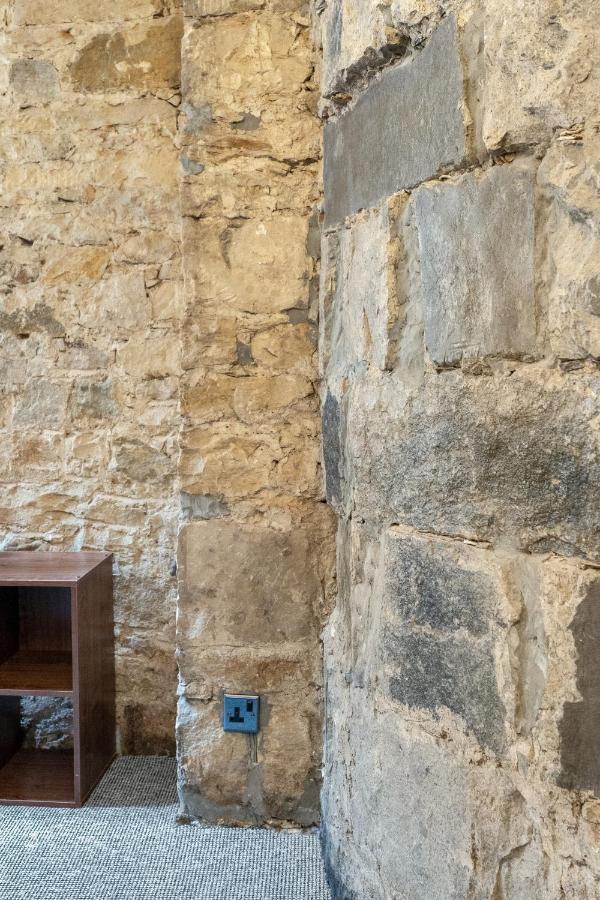 Unique 2 Bedroom Castle Suite Apartment - Near Edinburgh Castle & Royal Mile Exterior foto